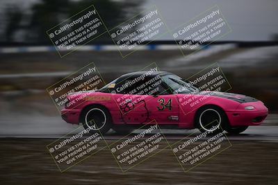 media/Nov-15-2025-CalClub SCCA (Sat) [[7bfa5a7151]]/Race/Group 4/